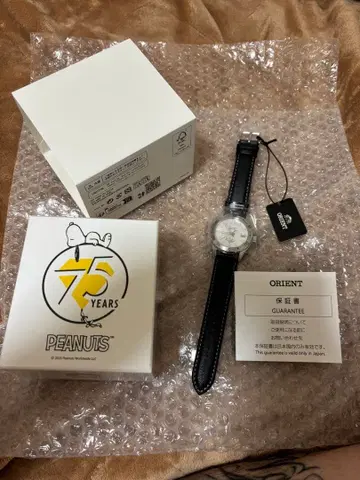 ORIENT MAKO 40 PEANUTS 75주년 자동 시계
