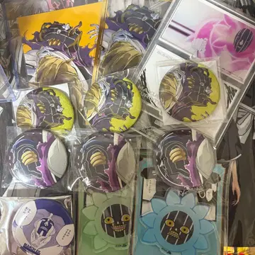 쿠로츠치 마유리 굿즈 묶음 판매