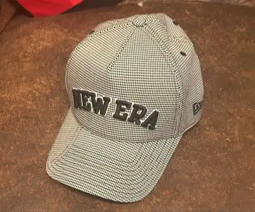NEW ERA 체크 무늬 캡