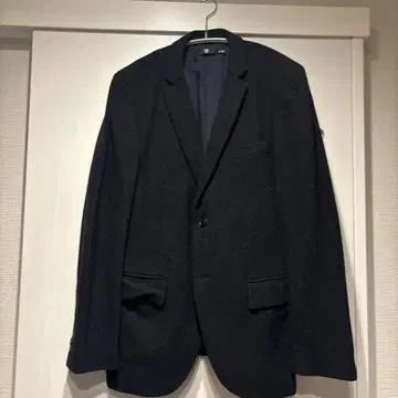 UNIQLO +J 블랙 자켓 M 사이즈