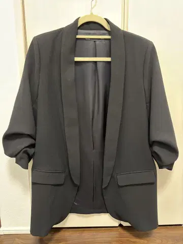 ZARA WOMAN 테일러드 자켓 블랙