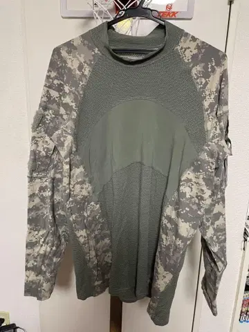 US ARMY MASSIF 카모플라쥬 긴팔 티셔츠 긴팔 컴뱃 셔츠