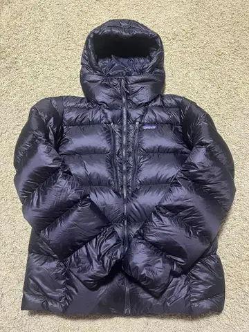 patagonia 피츠로이 다운 자켓 M 블랙