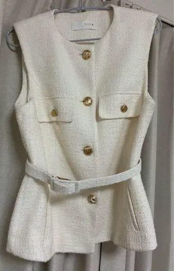 ZARA 트위드 베스트
