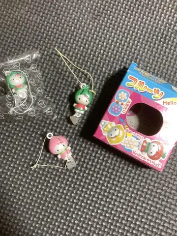 헬로키티 후르츠 점술 조인트 스트랩 키링 네즈키 스트랩