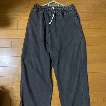 블랙 데님