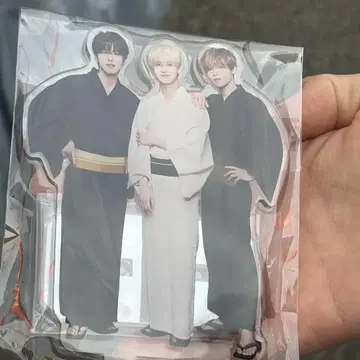 엔니치 유닛 아크릴 스탠드 시로이와 루키, 요나시로 쇼, 코노 준키