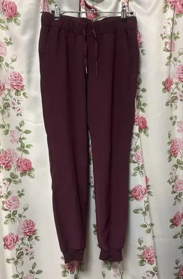 룰루레몬 조거 팬츠 사이즈 4