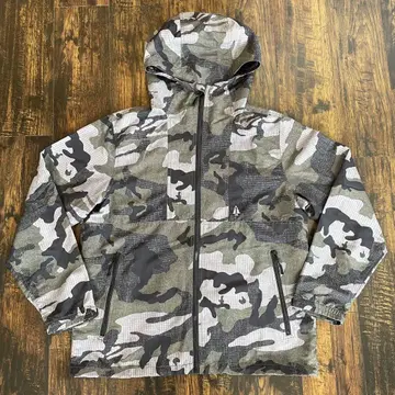 Woods 카모 패턴 카모플라주 마운틴 후드티