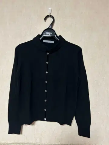 theory luxe 블랙 버튼 가디건 38 택 포함 미사용 새상품