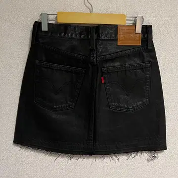 Levi's 블랙 데님 미니 스커트