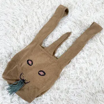 mina perhonen 미나 페르호넨 우사백 브라운 스몰 토트