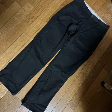 DOCKERS D1 SLIM 블랙 팬츠