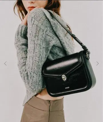 SQUARELINE AMBER BAG 숄더백 musinsa