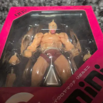 revolmini mm-002 근육맨 피규어