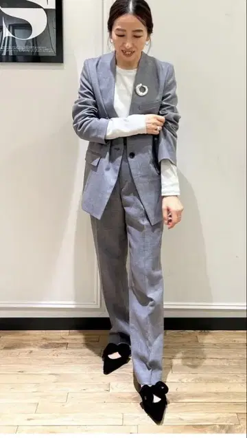 지난 시즌 Spick and Span 더블 크로스 자켓 테이퍼드 팬츠