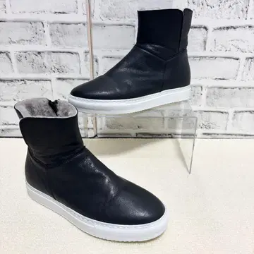 STEFANO GAMBA 스테파노 간바 가죽 무스탕 숏부츠 블랙