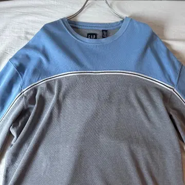 GAP 2tone swithing trainer / GAP 트레이닝복