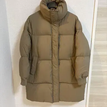 ZARA 베이지 롱 기장 다운 자켓