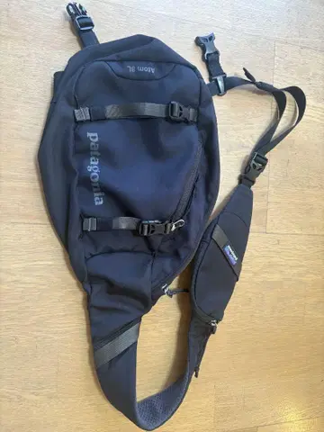 파타고니아 아톰 슬링 블랙