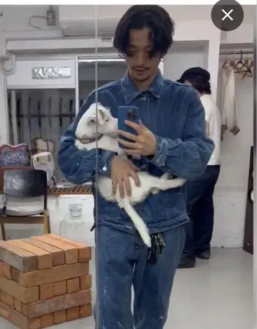 츠네타 다이키 착용 AURALEE DENIM PANTS