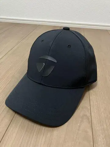 TaylorMade 블랙 캡