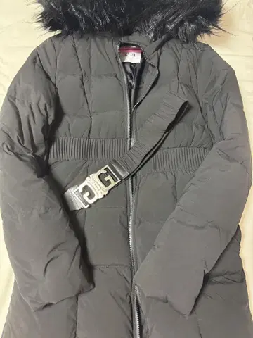 GYDA 후드 부착 블랙 롱 기장