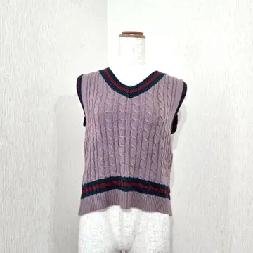 titty&Co. 케이블 니트 베스트 라벤더 x 네이비 라인 ( F )