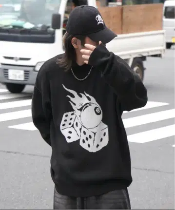 ILL'S 스웨터 블랙