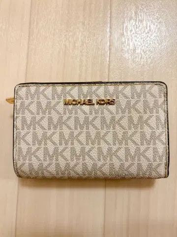 MICHAEL KORS 접이식 지갑
