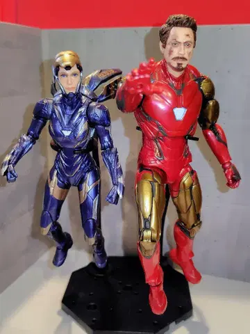MARVEL LEGENDS 아이언맨 레스큐
