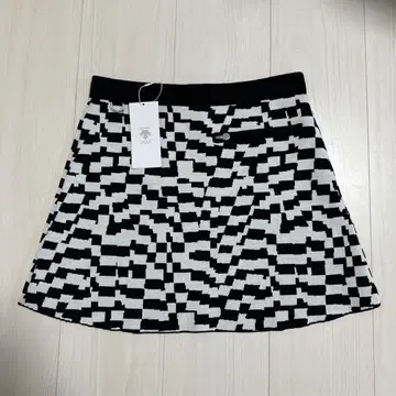 DESCENTE 데상트 스커트 사이즈 S