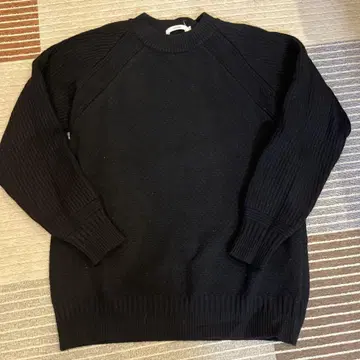 YASHIKI 블랙 니트 스웨터