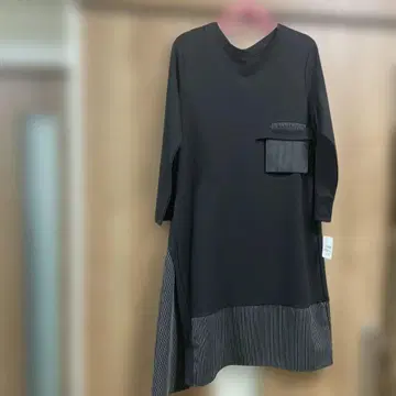 블랙 A라인 원피스 긴팔 새상품, 미사용