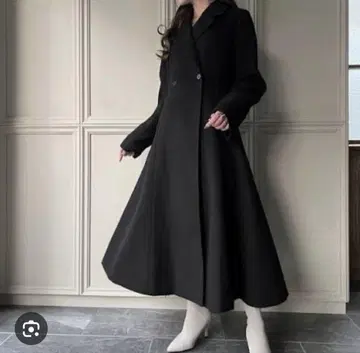 JUNOAH 플레어 실루엣 롱 체스터 코트