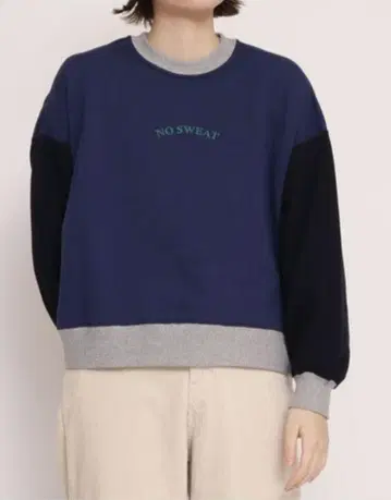 I am i in fact 아이아무아이 풀오버