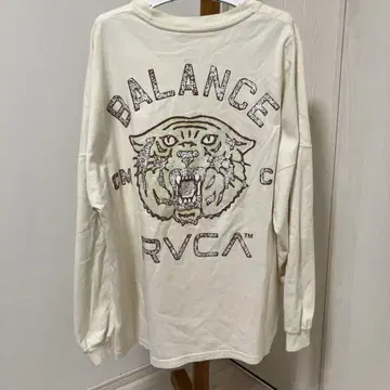 RVCA 타이거 프린트 긴팔 티셔츠 XL