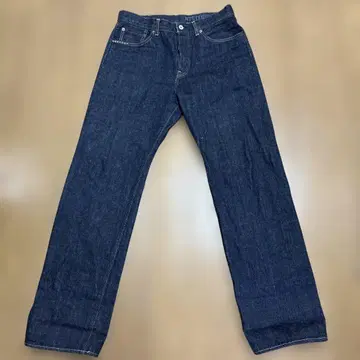 HYSTERIC GLAMOUR 스터드 데님 스트레이트 새상품급