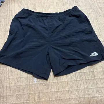 THE NORTH FACE 블랙 숏팬츠