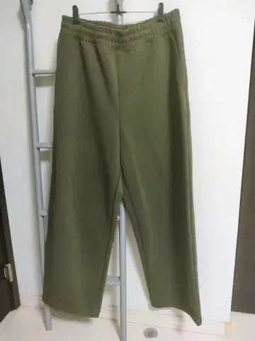UNIQLO 유니클로C 와이드 스웨트 팬츠 L 카키