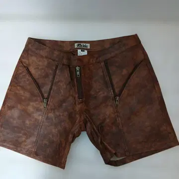 village lalu 가죽 브라운 숏팬츠 새상품