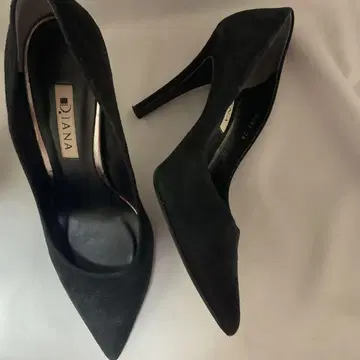 DIANA 스웨이드 스틸레토 펌프스 블랙 24cm