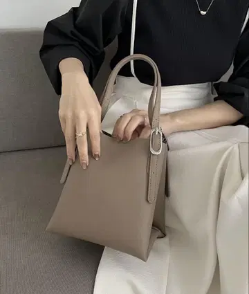 벨트 핸들 미니백