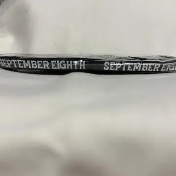 9월 8일 가챠 신발끈 블랙 코부쿠로
