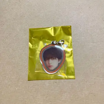 카시와기 유 초특급 하루 메탈 참 RiB 키링