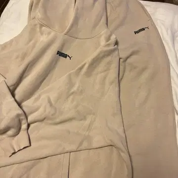 PUMA 베이지 후드 부착 맨투맨 세트