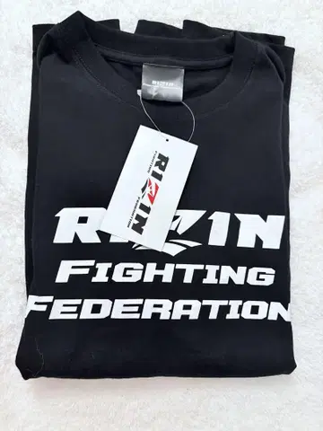 [ 미사용 새상품 ] RIZIN 블랙 로고 T셔츠 L 사이즈