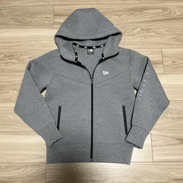 NEWERA 후드티