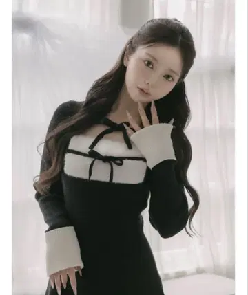 Darich 리본 퍼 플레어 니트 미니 원피스 FL