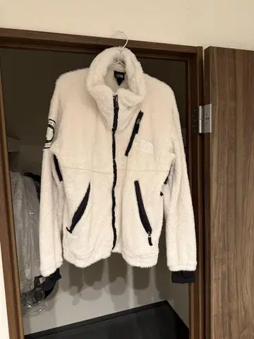 ANTARCTICA VERSA LOFT JACKET